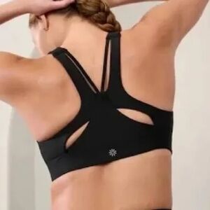 NWOT Athleta M Flex Spacer Tipped Bra Black medium A-C